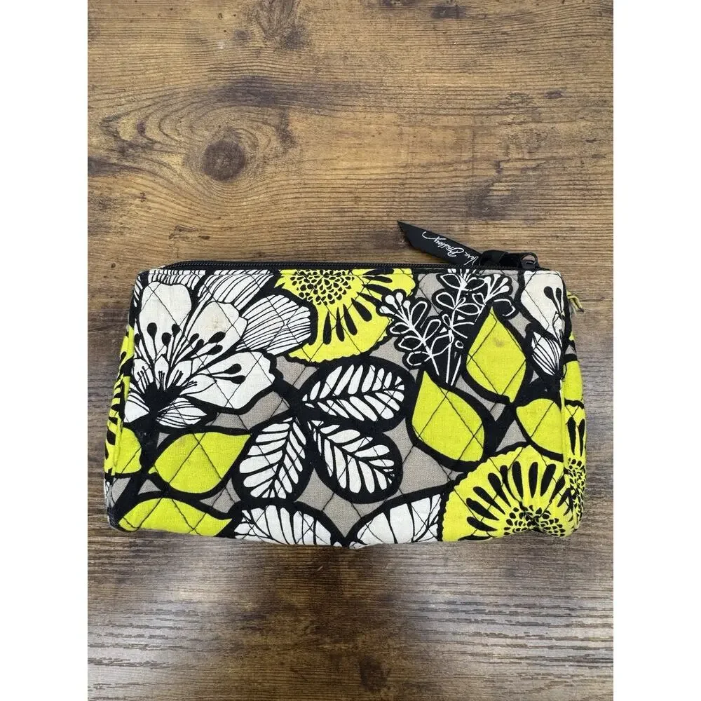Vera Bradley Citron Ultimate Wristlet Clutch Wallet Yellow Black Discontinued